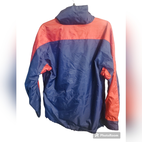 Used Mens St. Andrew's nylon golf jacket. Size small - Picture 4 of 6